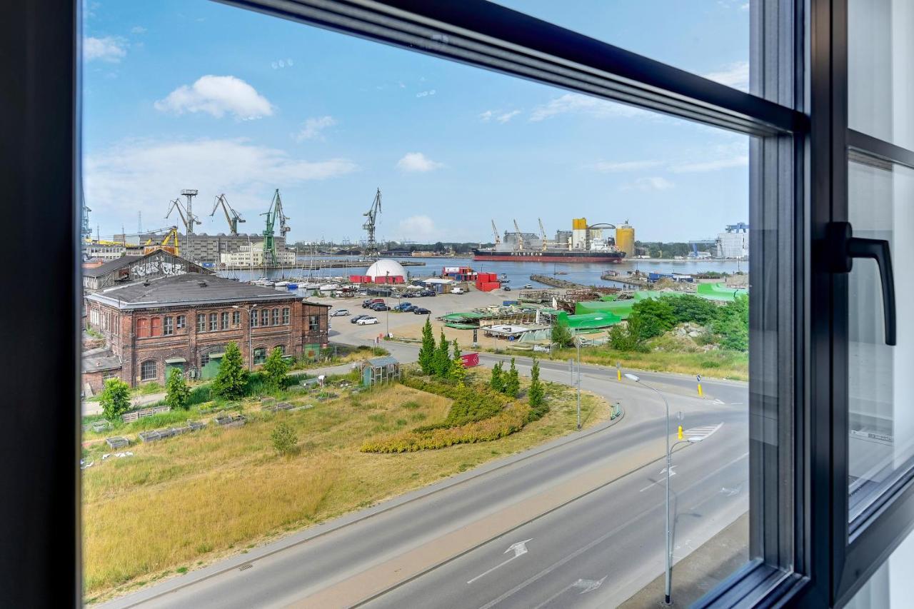 Doki Living & Foodhall By Downtown Apartments Gdansk Exterior photo