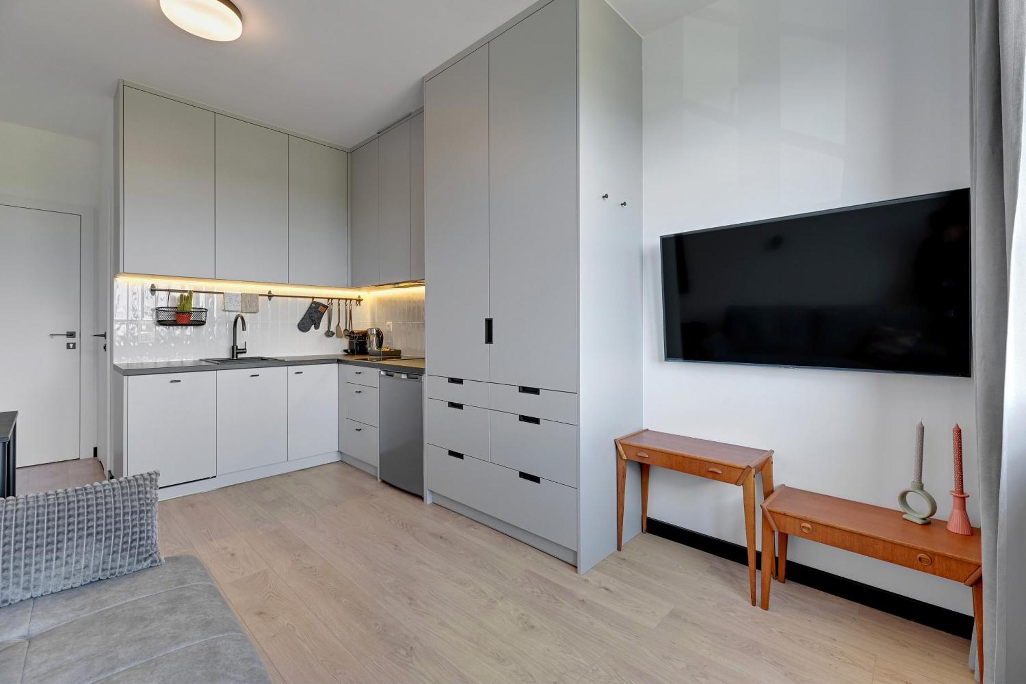 Doki Living & Foodhall By Downtown Apartments Gdansk Exterior photo